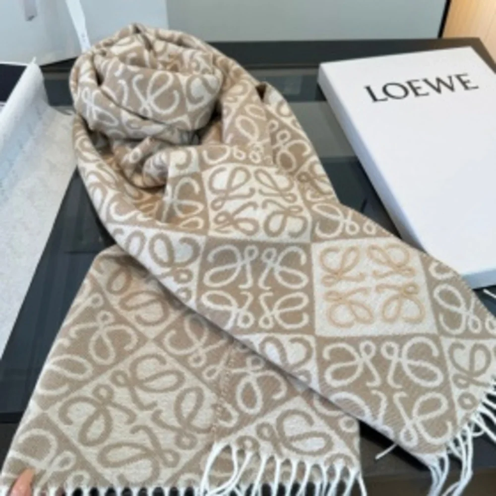 Loewe 🤎 premium
